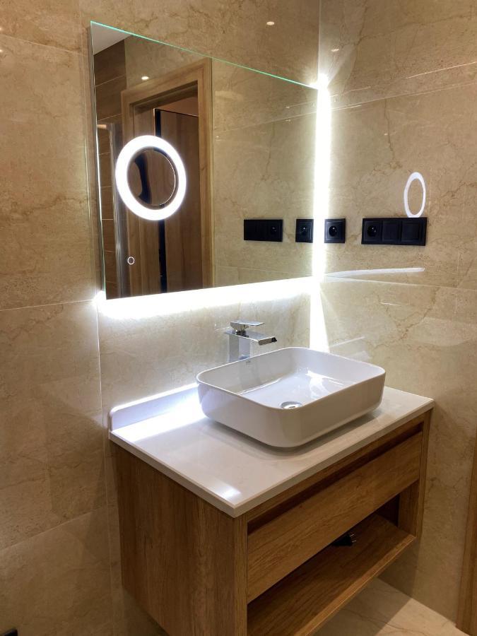 Apartment Family Besenova - Free Swimming Pool Bagian luar foto